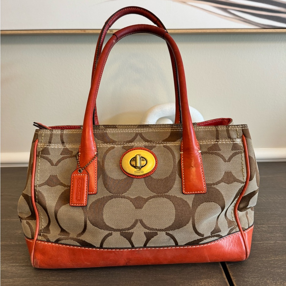 Coach Hampton Madeline Signature Bag